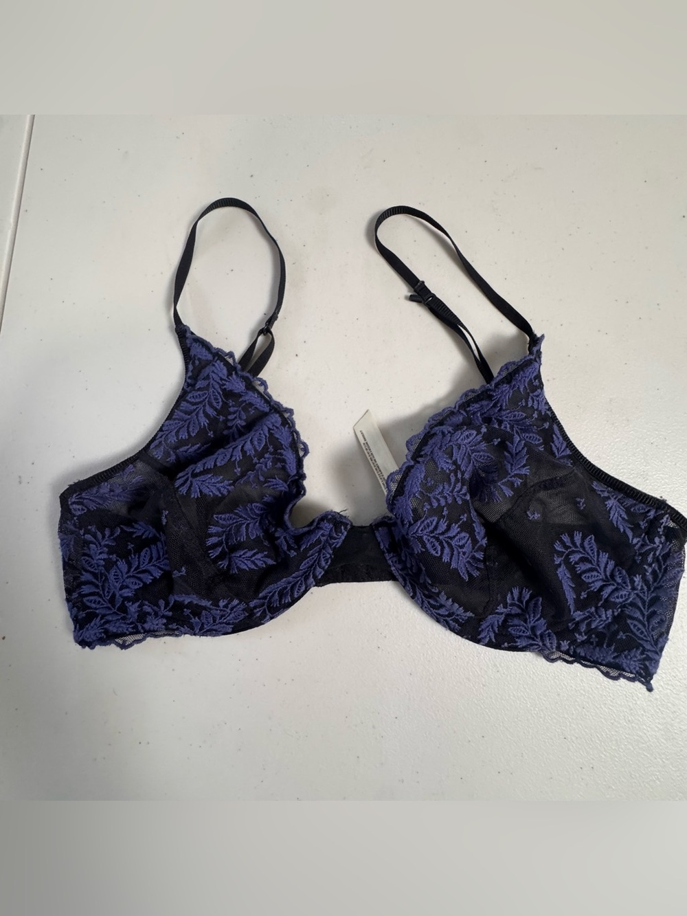 Free People Crimson Clover Underwire Bra Lace Boho Embroidered 34C Embroidered